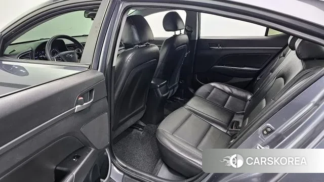 Hyundai Avante AD 2018 Серый из Кореи, фото 4