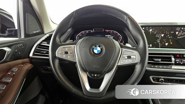BMW X7 (G07) 2022 Черный из Кореи, фото 4