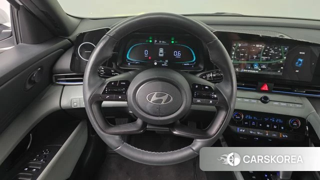 Hyundai The New Avante (CN7) 2023 Белый из Кореи, фото 4