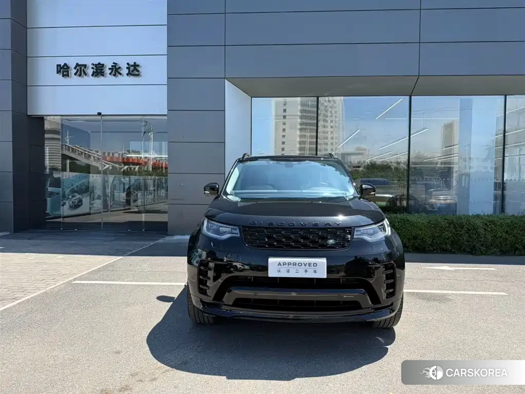 Land Rover discover 2023 Черный из Китая, фото 4