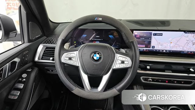 BMW X7 (G07) 2024 Белый из Кореи, фото 4