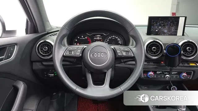 Audi New A3 2020 Белый из Кореи, фото 4