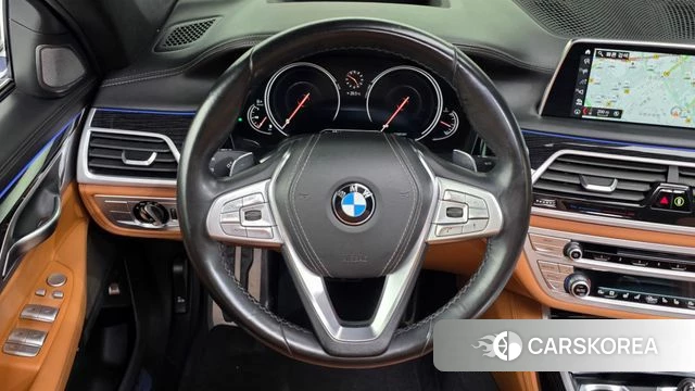 BMW 7 Series (G11) 2018 Черный из Кореи, фото 4