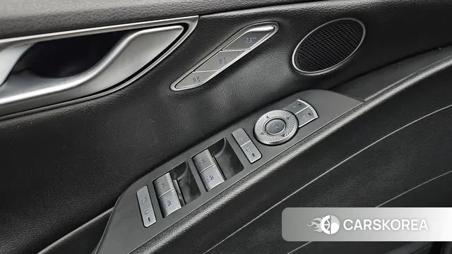 Genesis G80 (RG3) 2021 Черный из Кореи, фото 4