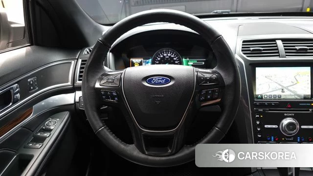 Ford Explorer 2018 Белый из Кореи, фото 4