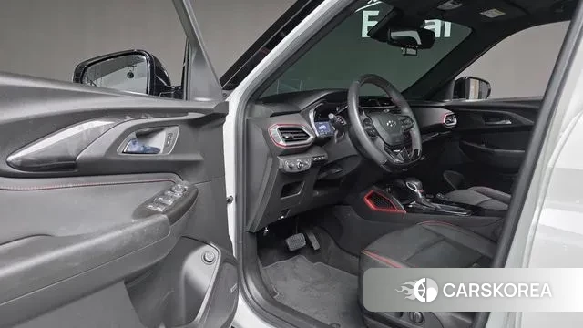 Chevrolet (GM Daewoo) Trailblazer 2021 Белый из Кореи, фото 4