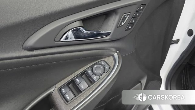 Chevrolet (GM Daewoo) The New Malibu 2021 Белый из Кореи, фото 4