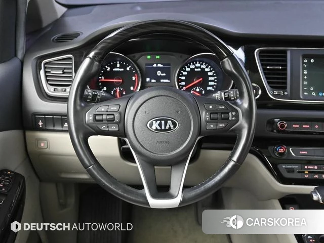 Kia The New Carnival 2018 Белый из Кореи, фото 4