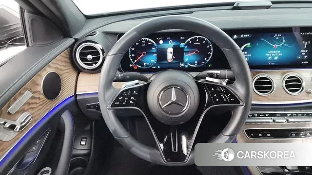 Mercedes-Benz E-Class W213 2022 Серый из Кореи, фото 4