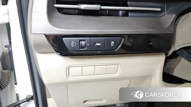 Kia Carnival 4th generation 2023 Белый из Кореи, фото 4