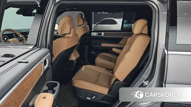 Hyundai Santa Fe (MX5) 2023 Серый из Кореи, фото 4