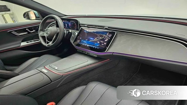 Mercedes-Benz E-Class W214 2025 Светло-серебряный цвет из Кореи, фото 4