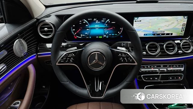 Mercedes-Benz E-Class W213 2023 Черный из Кореи, фото 4
