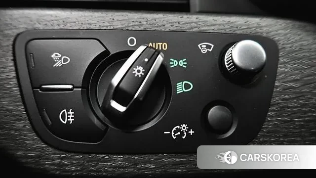 Audi A4 (B9) 2019 Черный из Кореи, фото 4