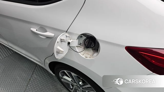 Hyundai Avante AD 2018 Белый из Кореи, фото 4