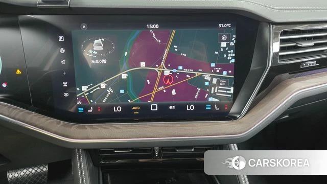 Volkswagen Touareg 3rd generation 2024 Серый из Кореи, фото 4