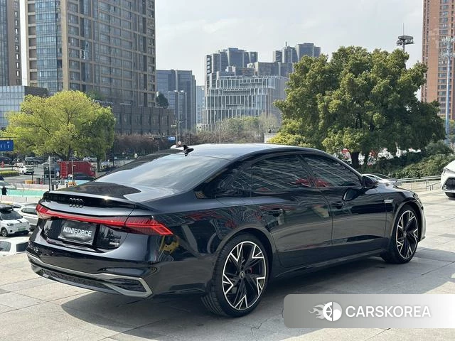 Audi A7L 2025 Черный из Китая, фото 4