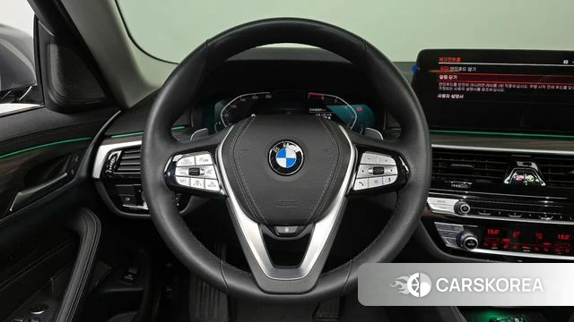 BMW 5 Series (G30) 2023 Серый из Кореи, фото 4