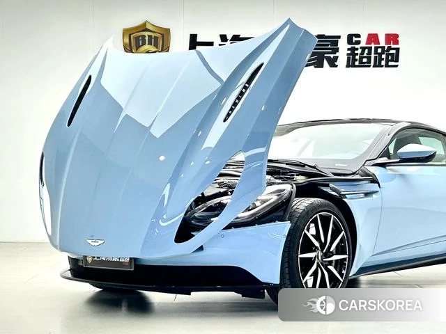 Aston Martin DB11 2018 Синий из Китая, фото 4