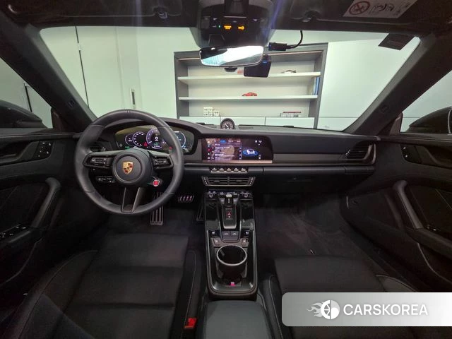 Porsche 911(992) 2025 Серый из Кореи, фото 4