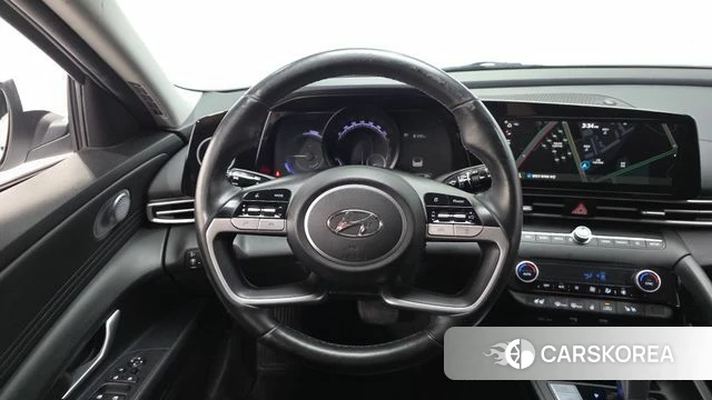 Hyundai Avante Hybrid (CN7) 2022 Белый из Кореи, фото 4