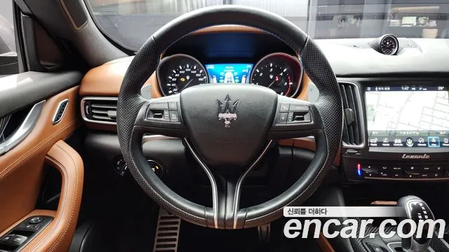 Maserati Levante 2018 Серый из Кореи, фото 4