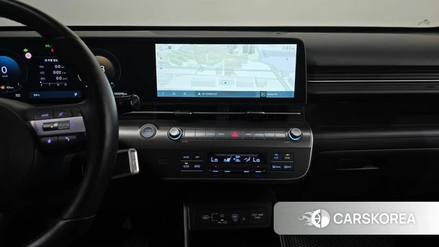 Hyundai Kona (SX2) 2023 Белый из Кореи, фото 4
