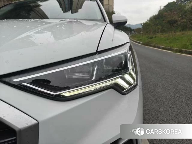 Audi Q3 2021 Белый из Китая, фото 4