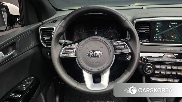 Kia Sportage The Bold 2018 Белый из Кореи, фото 4