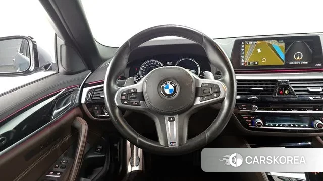 BMW 5 Series (G30) 2018 Серый из Кореи, фото 4