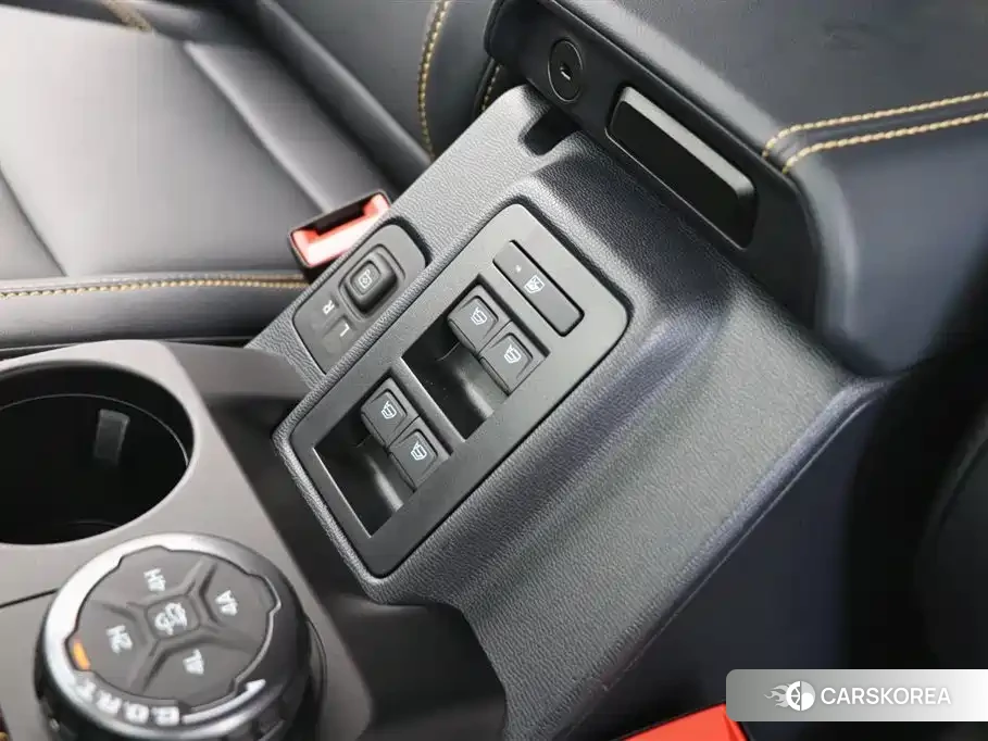 Ford Mustang 2026 Белый из Китая, фото 4