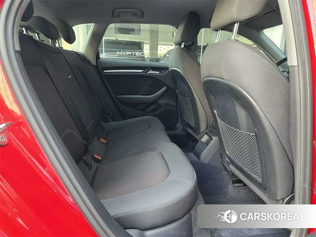 Audi A3 2019 Красный из Китая, фото 4
