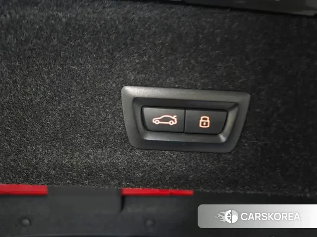 BMW 3 Series (G20) 2023 Черный из Кореи, фото 4