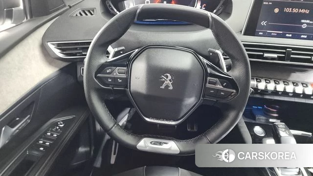 Peugeot 5008 second generation 2022 Белый из Кореи, фото 4