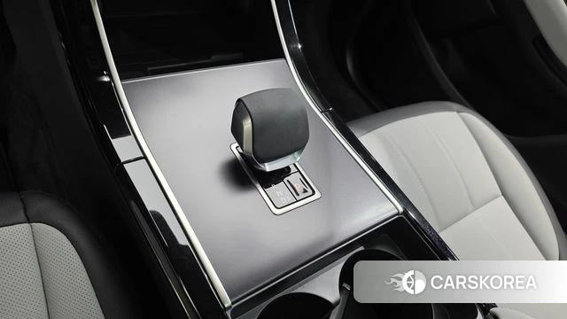Land Rover Range Rover Evoque 2nd Generation 2025 Серый из Кореи, фото 4