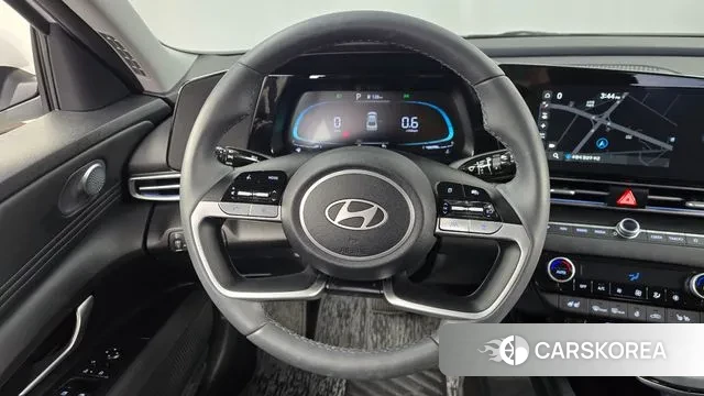 Hyundai The New Avante (CN7) 2025 Белый из Кореи, фото 4