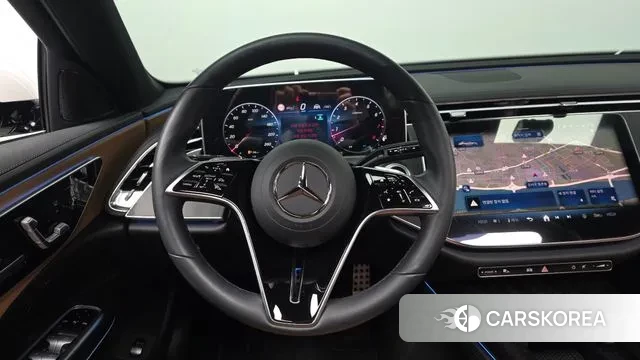 Mercedes-Benz E-Class W214 2024 Белый из Кореи, фото 4