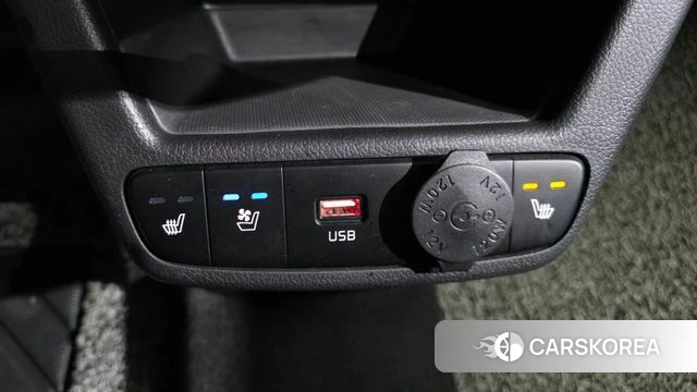 Kia The New Kia Ray 2023 Черный из Кореи, фото 4