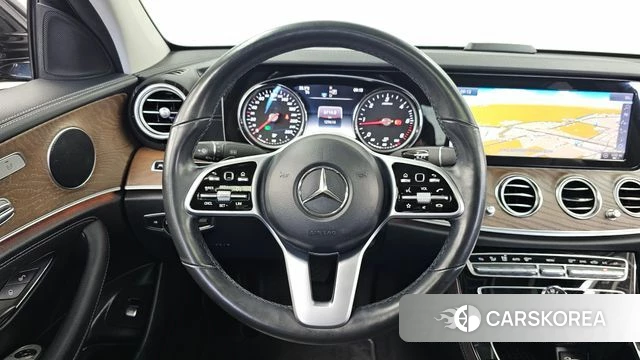 Mercedes-Benz E-Class W213 2019 Черный из Кореи, фото 4