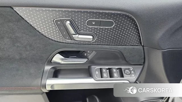 Mercedes-Benz EQB X243 2025 Черный из Кореи, фото 4