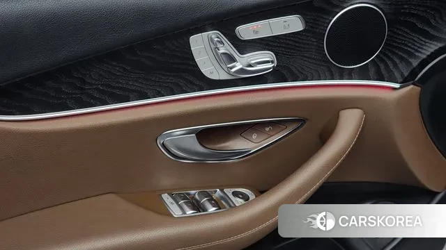 Mercedes-Benz E-Class W213 2018 Белый из Кореи, фото 4