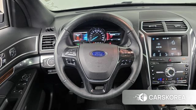 Ford Explorer 2018 Черный из Кореи, фото 4