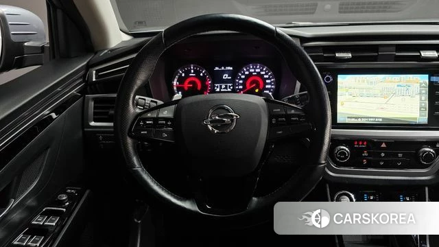 Ssangyong Beautiful Korando 2019 Серебристо-серый из Кореи, фото 4