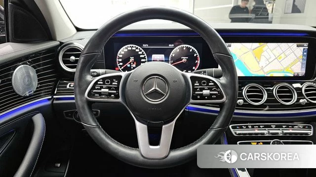 Mercedes-Benz E-Class W213 2019 Черный из Кореи, фото 4