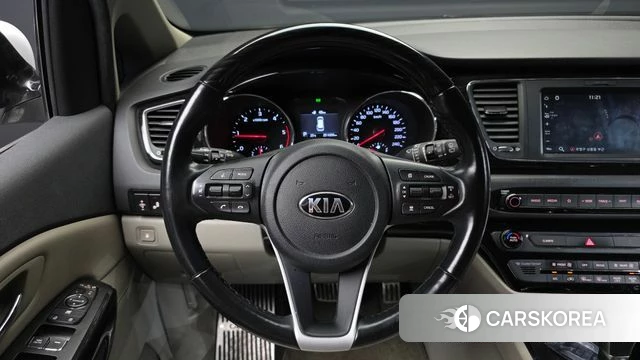 Kia The New Carnival 2018 Белый из Кореи, фото 4