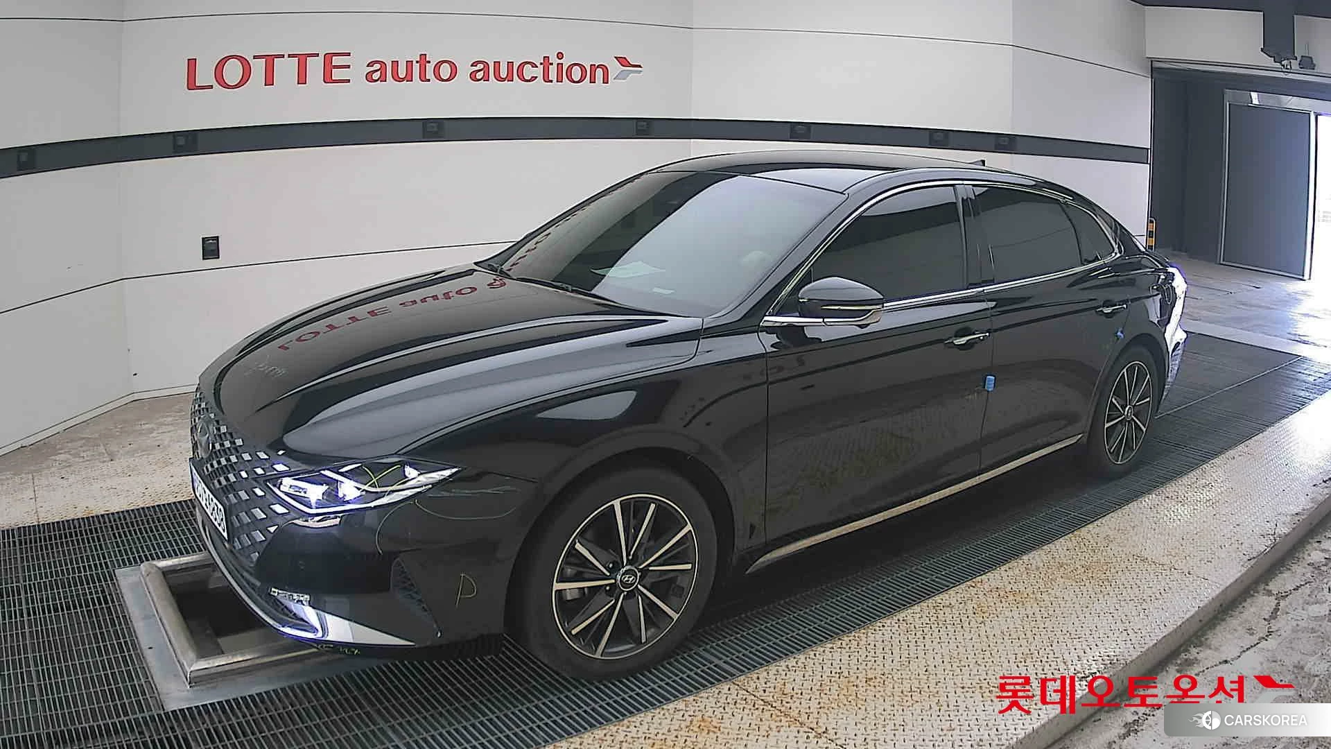 Hyundai Grandeur 2022 Черный из Кореи, фото 4