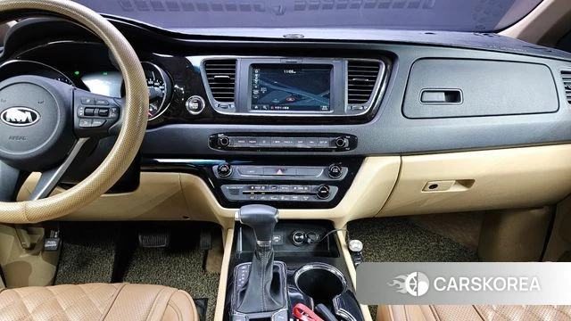 Kia The New Carnival 2018 Белый из Кореи, фото 4