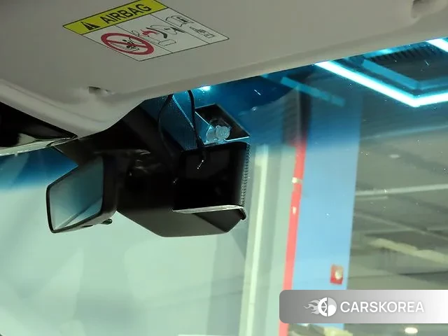 Hyundai Staria 2022 Серебристо-серый из Кореи, фото 4