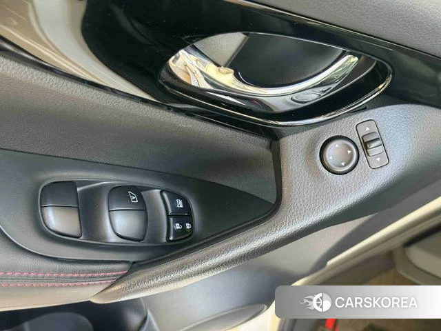 Nissan Qashqai 2023 Белый из Китая, фото 4