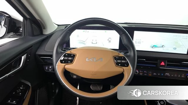 Kia EV6 2022 Белый из Кореи, фото 4
